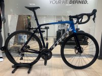 Trek Emonda SL5 Disc Maat 58 Carbon Blue Smoke / Metalic Blue   2x